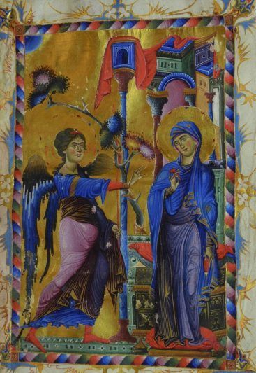 Uno de los manuscritos supervivientes más famosos del monasterio de Surb Karapet es un evangelio del siglo XIII con cubierta de plata, copiado en Cilicia.
