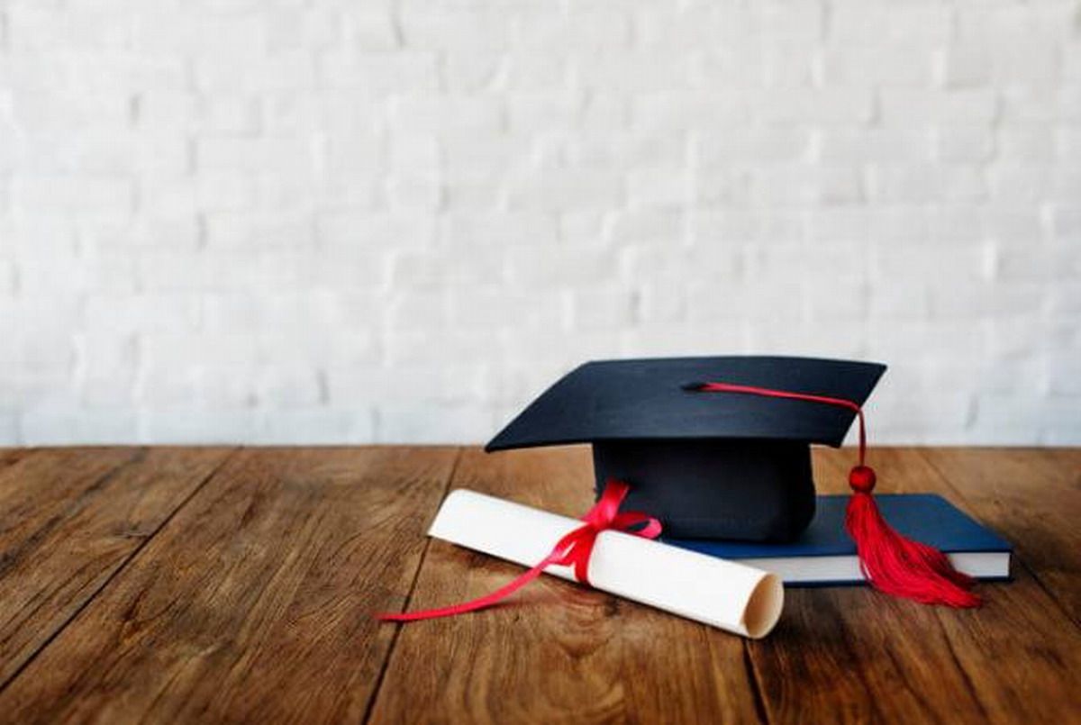 Los títulos académicos serán mutuamente reconocidos en los países de la UEE