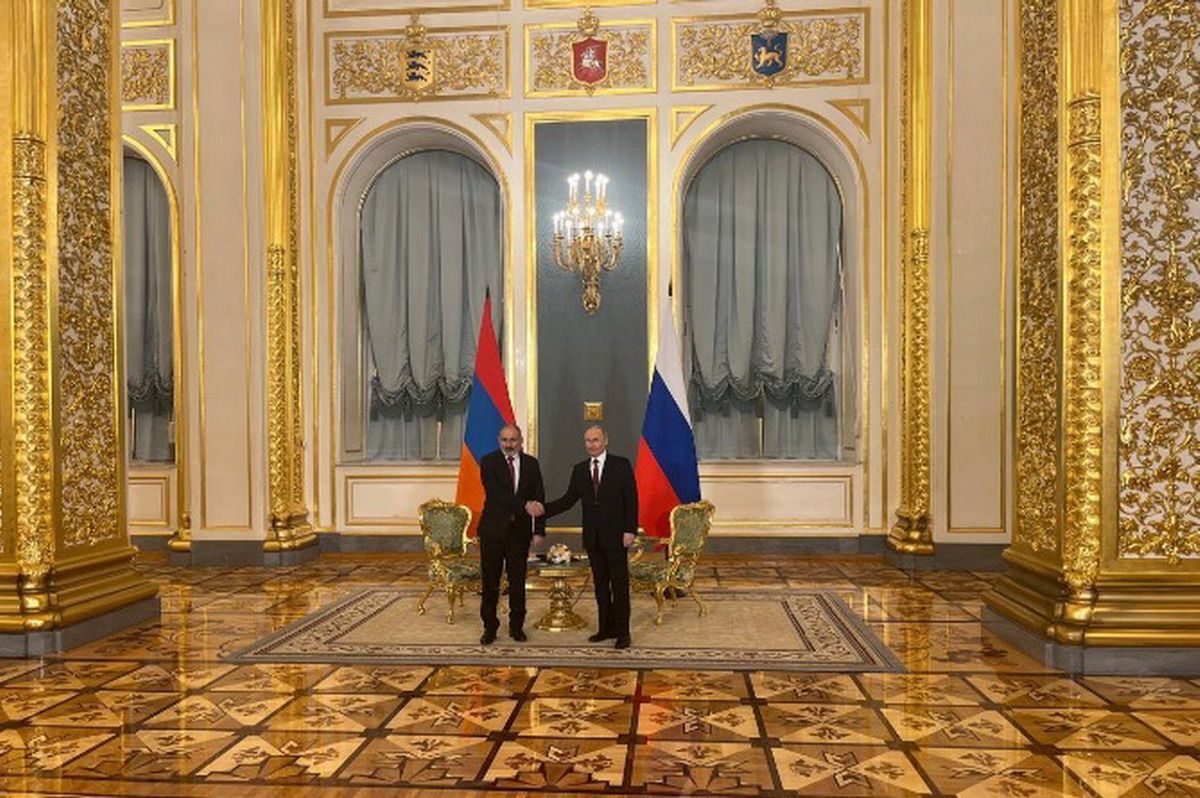 Putin recordó a Pashinyan el volumen comercial récord entre Rusia y Armenia en 2023 y las ventajas de la UEE