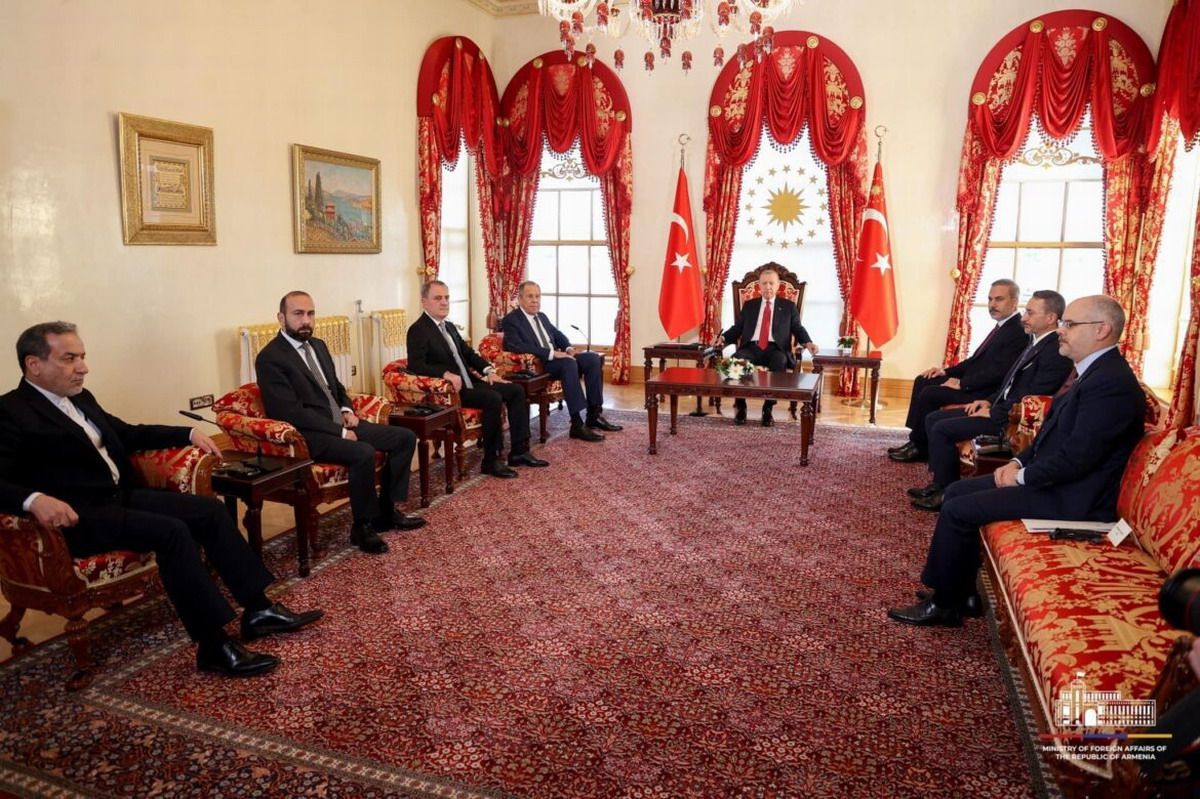 Reunión Estambul respeto soberania integridad territorial