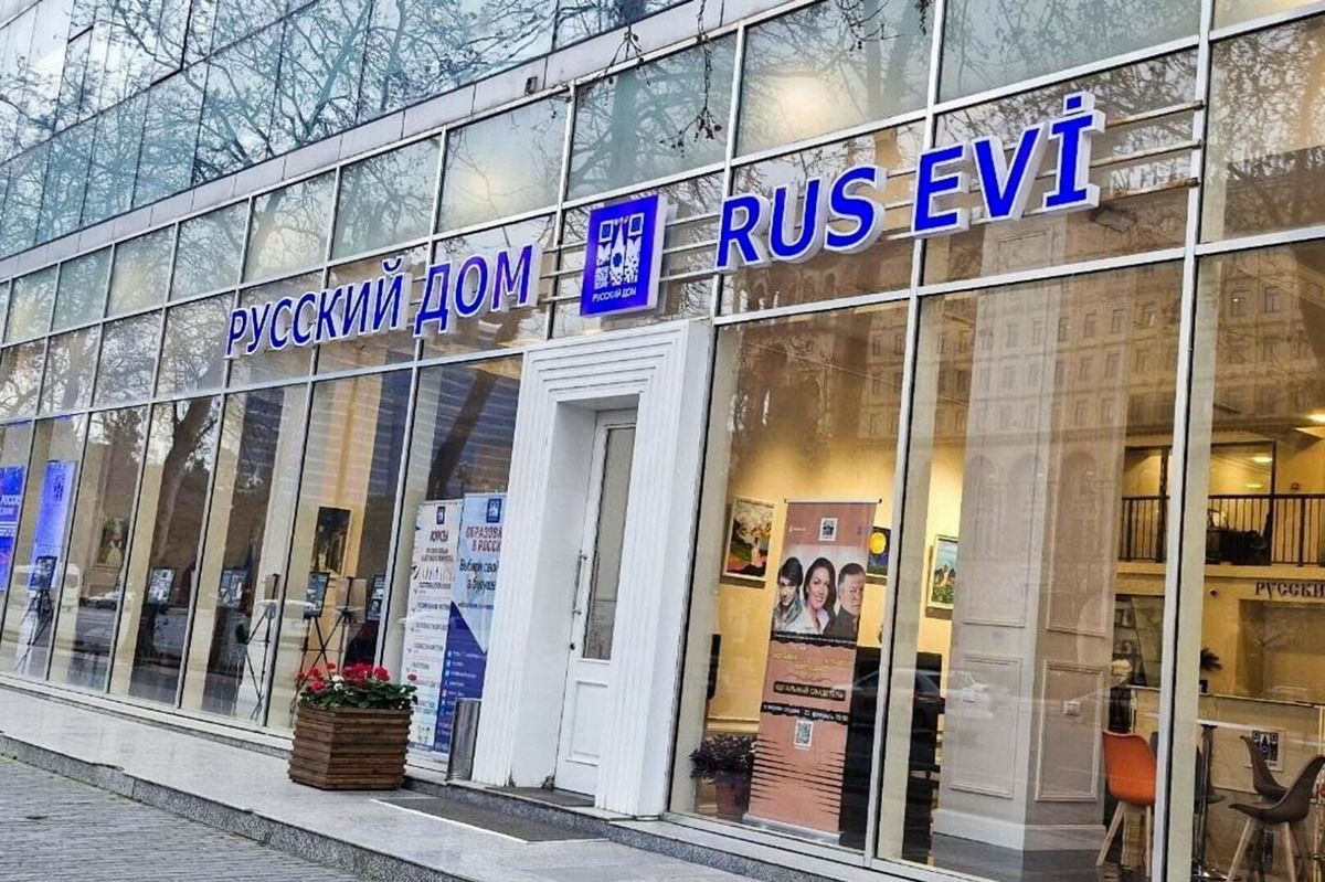 rusia Azerbaiyán casa rusa