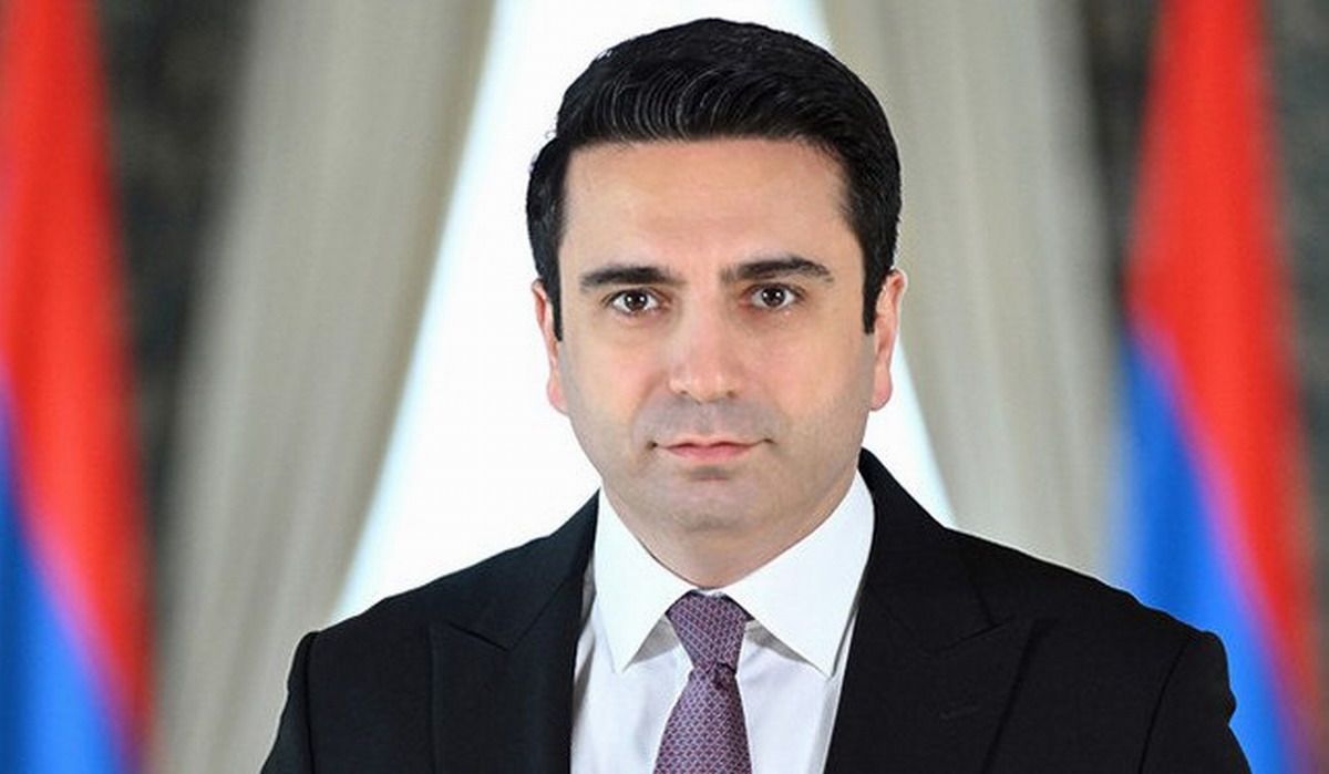 Simonyan campaña reclutar Armenia 