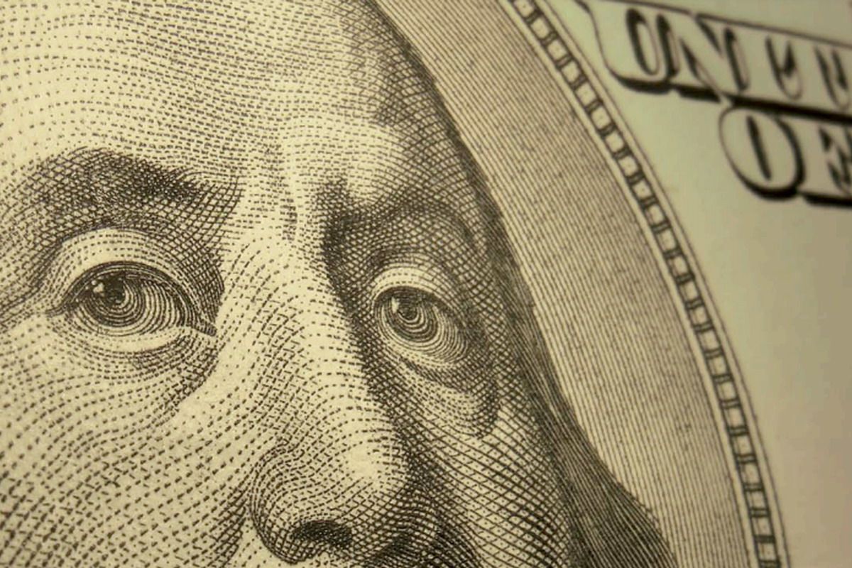 dólar bandera armenio