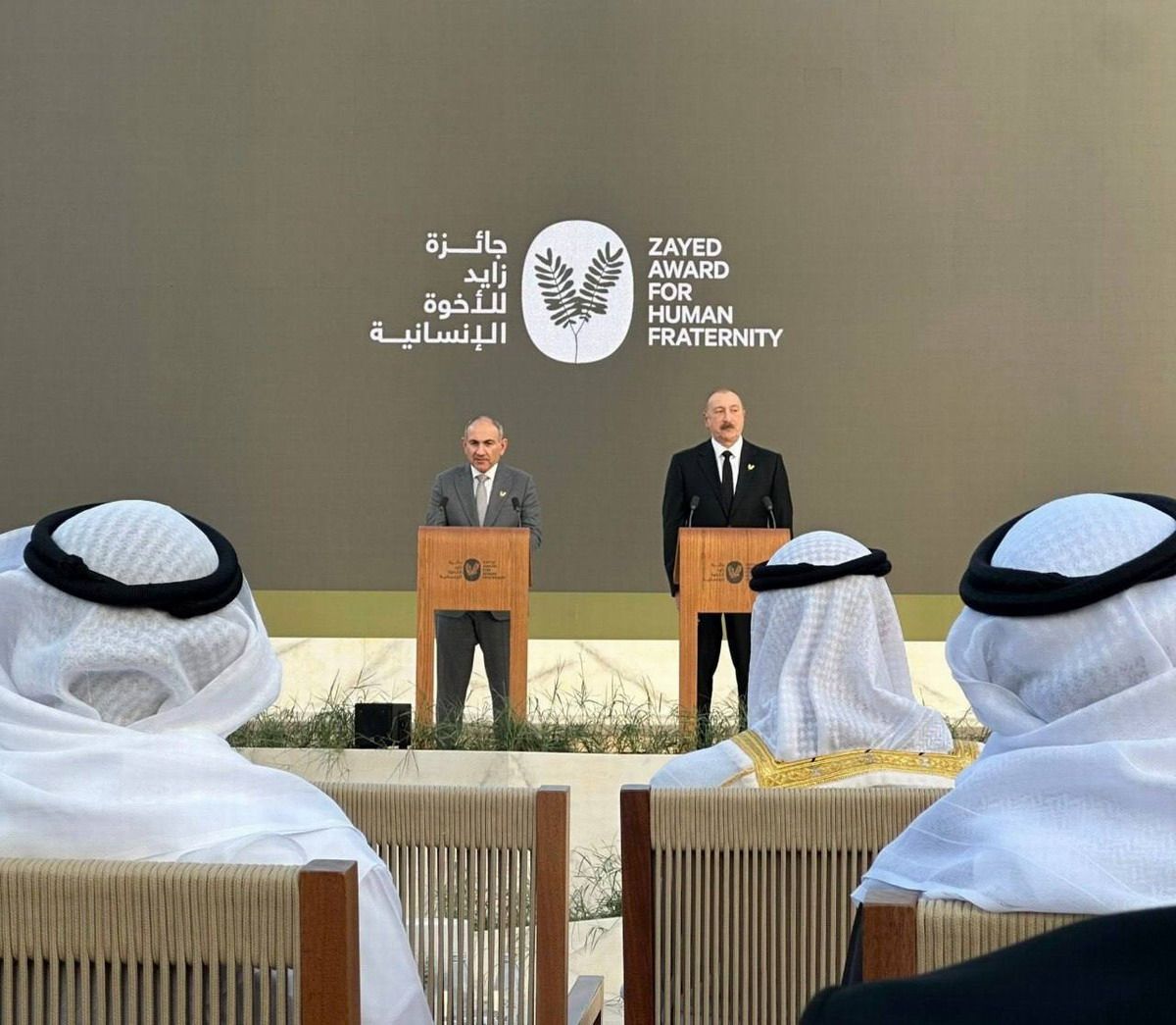 pashinyan aliyev premio zayed