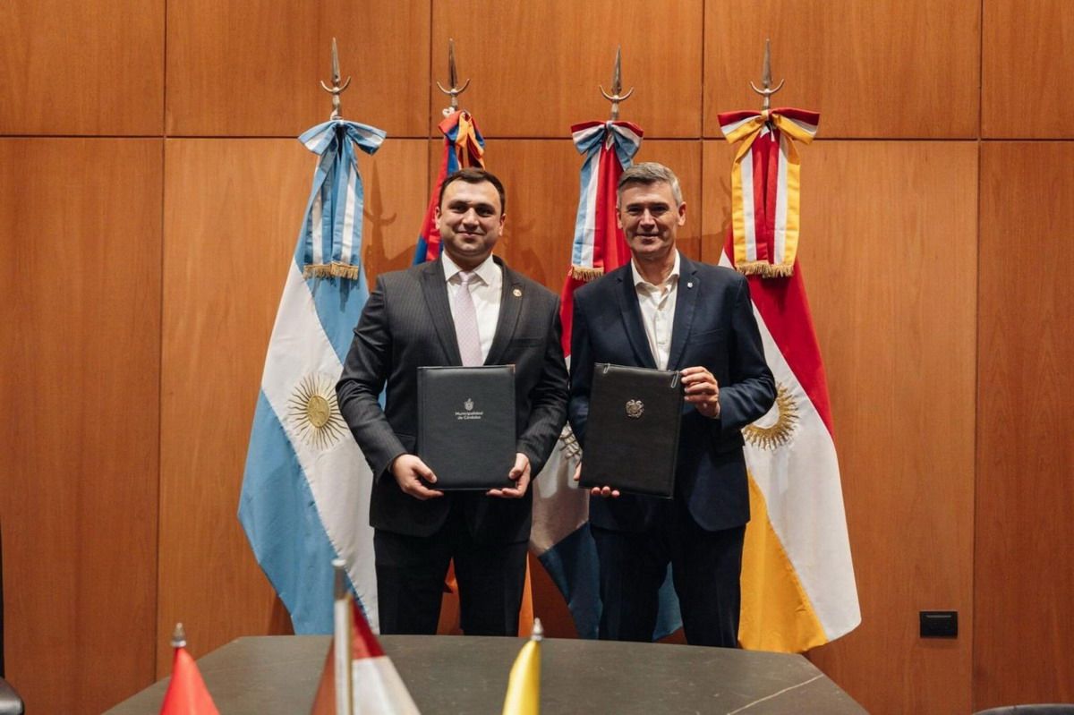 Hermanamiento entre Echmiadzin y Córdoba sella alianza histórica