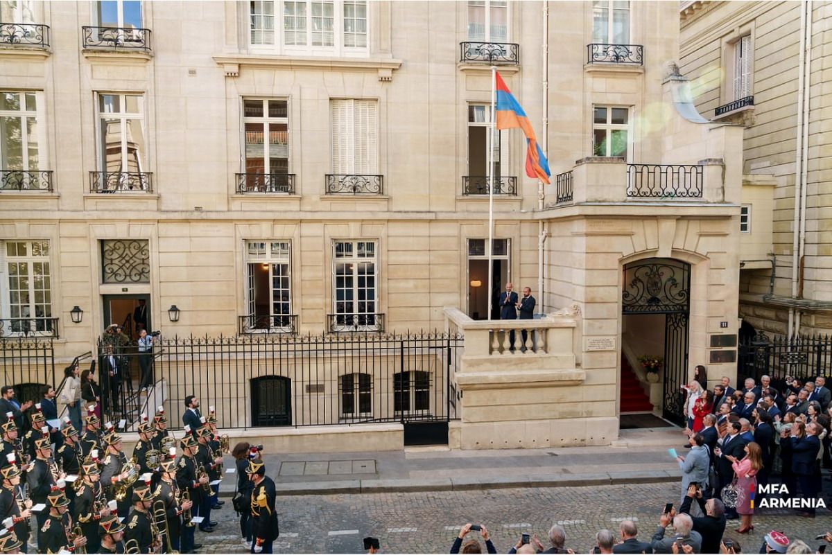 embajada armenia parís