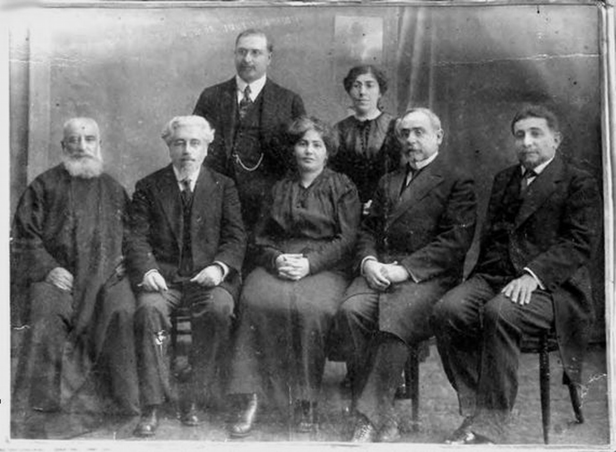 zabel yesayan jardines silihdar