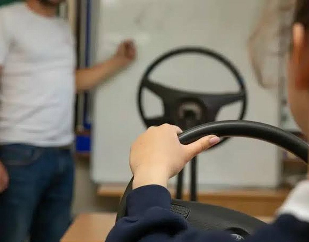 autoescuelas armenia