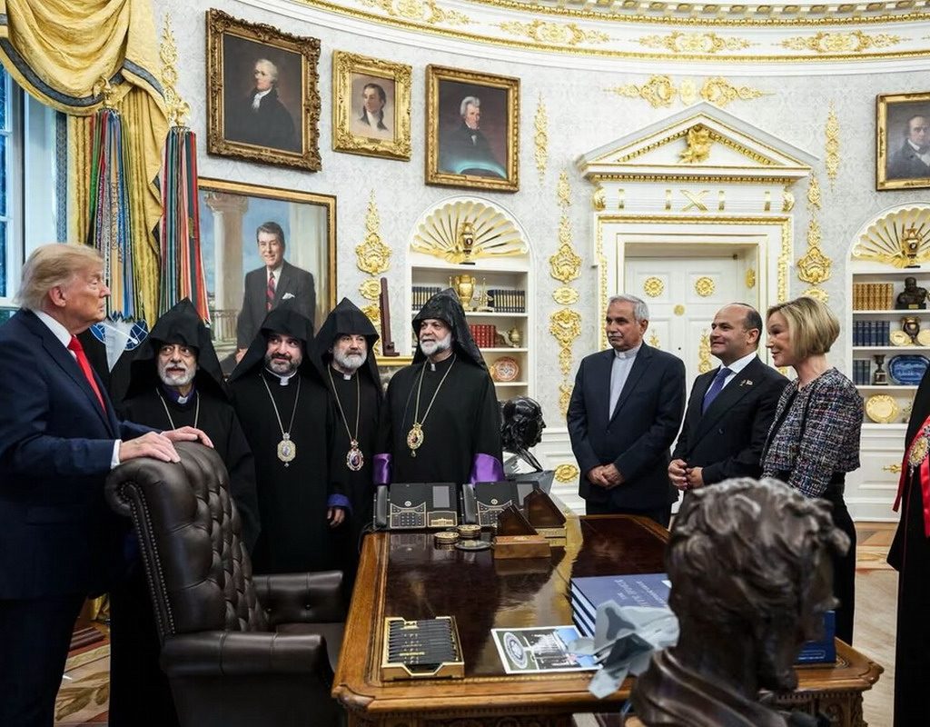 embajador armenia casa blanca