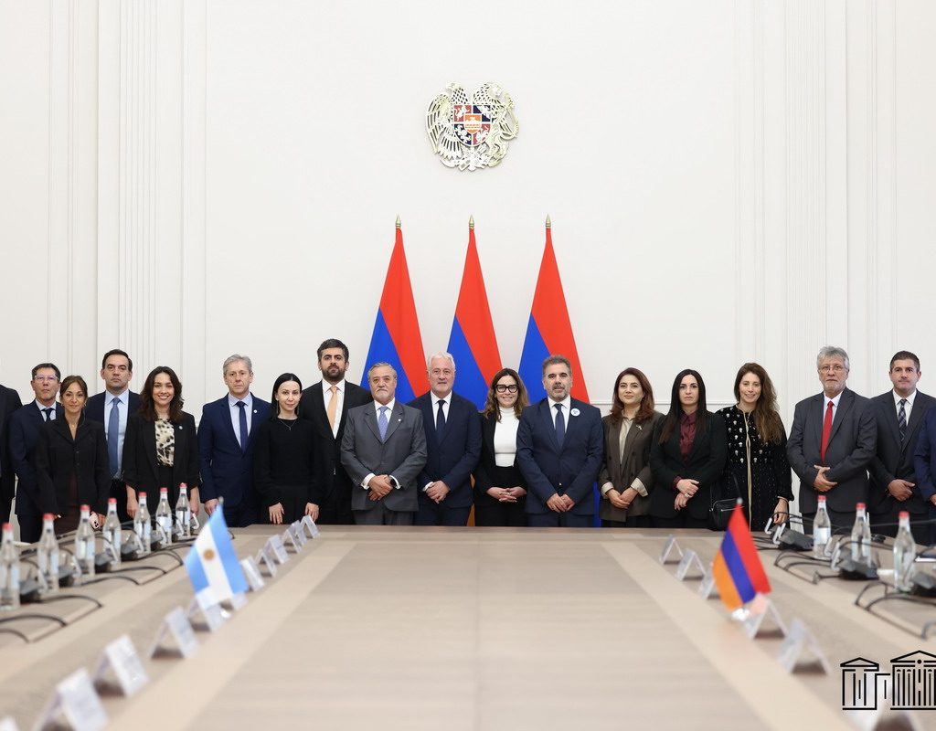 delegación argentina armenia