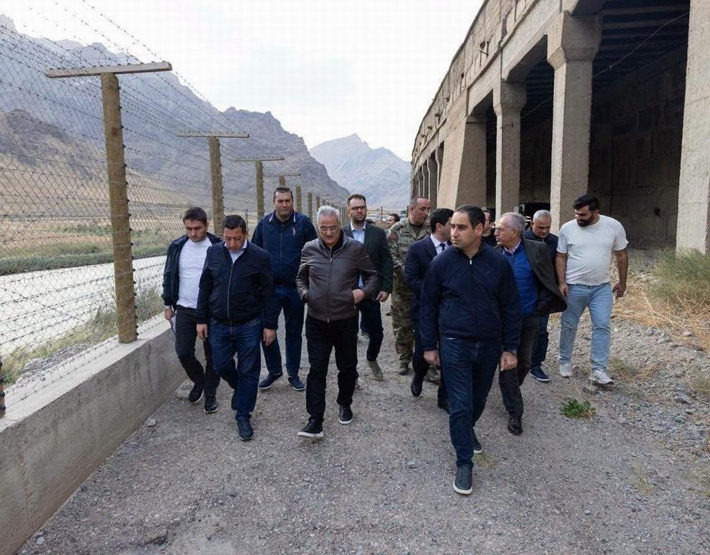 syunik infraestructura tripp
