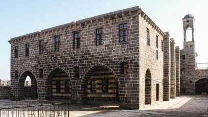 Turquía transforma Iglesia protestante armenia en biblioteca