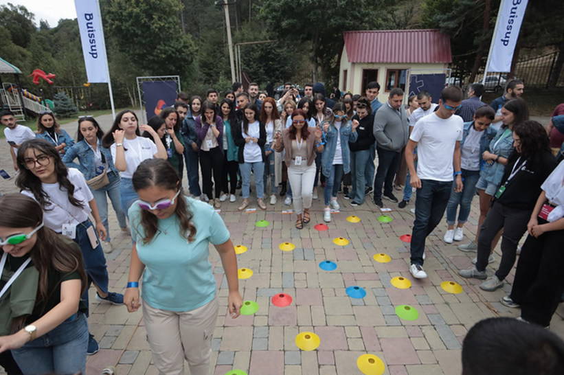 El Foro Global de Buissup comienza en Armenia