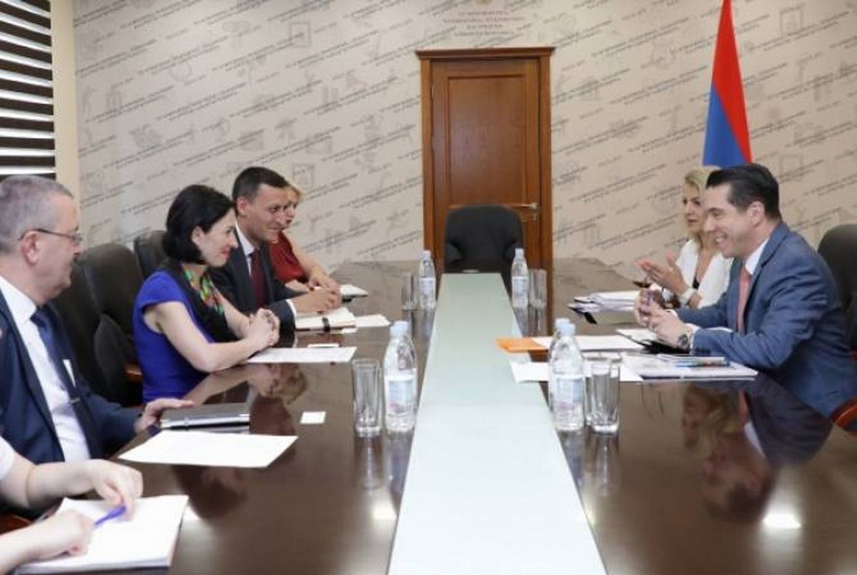 Armenia y Brasil discutieron perspectivas de cooperación cultural entre los dos países