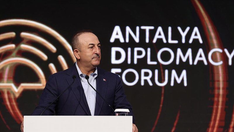 Turquía invita a Armenia a participar en el Foro Diplomático de Antalya