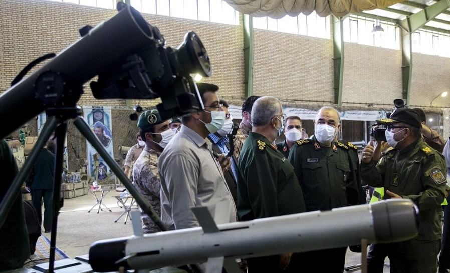 Fuerzas terrestres iraníes reciben nuevas armas y aviones