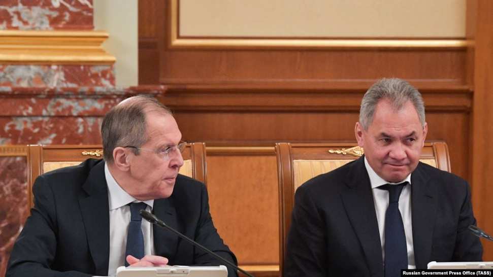 Lavrov y Shoigu visitarán Ereván y Bakú