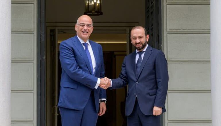 Grecia y Armenia realizaron consultas diplomáticas sobre la Unión Europea
