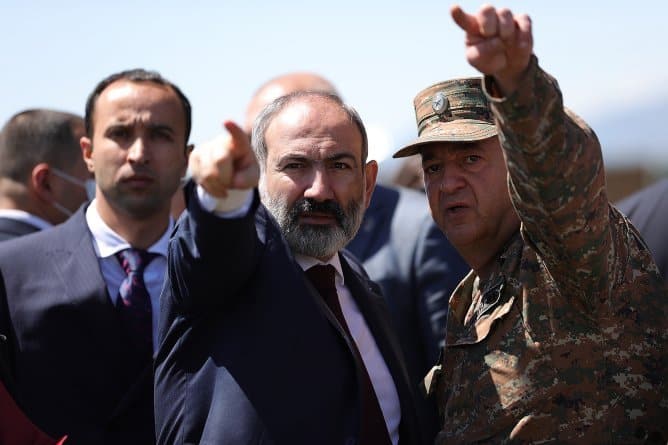 Unión Europea apoya pedido armenio de observadores internacionales