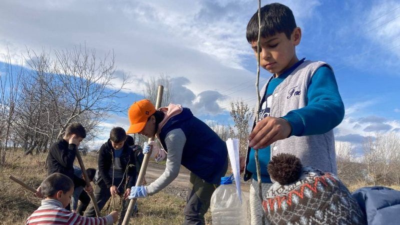Plantan 500 árboles en lugar de basura en Syunik