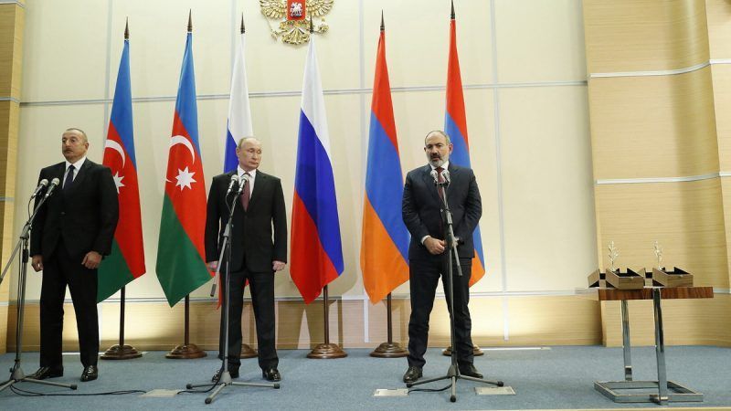 Putin, Aliyev y Pashinyan finalizan "muy constructiva" reunión en Sochi