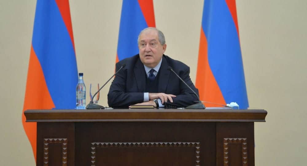 Sargsyan: No tenemos derecho a engañarnos