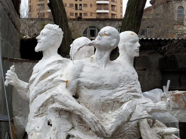 La escultura de los miembros del grupo de rock mundialmente famoso System of a Down se colocará en uno de los parques de Ereván.