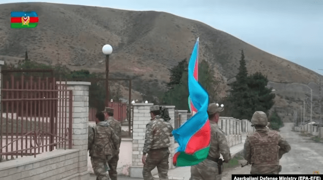 Aliyev demanda que Armenia firme la paz bajo sus condiciones y que reconozca a Karabaj como parte de Azerbaiyán