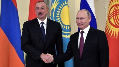 Rusia apoya que Azerbaiyán sea observador en la UEE