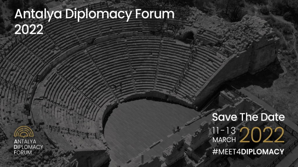 Armenia no ve problemas en participar en foro diplomático en Antalya