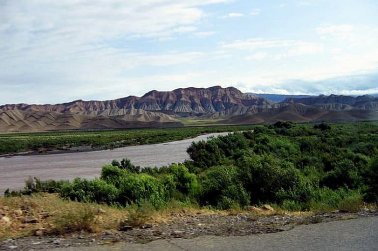Armenia construirá una presa en el río Araks para restaurar su cauce anterior