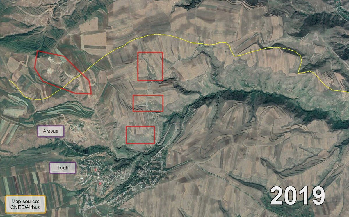 La actividad minera comenzó cerca de la aldea de Aravus entre 2010-2016 (arriba) e imágenes recientes de 2019 (abajo)