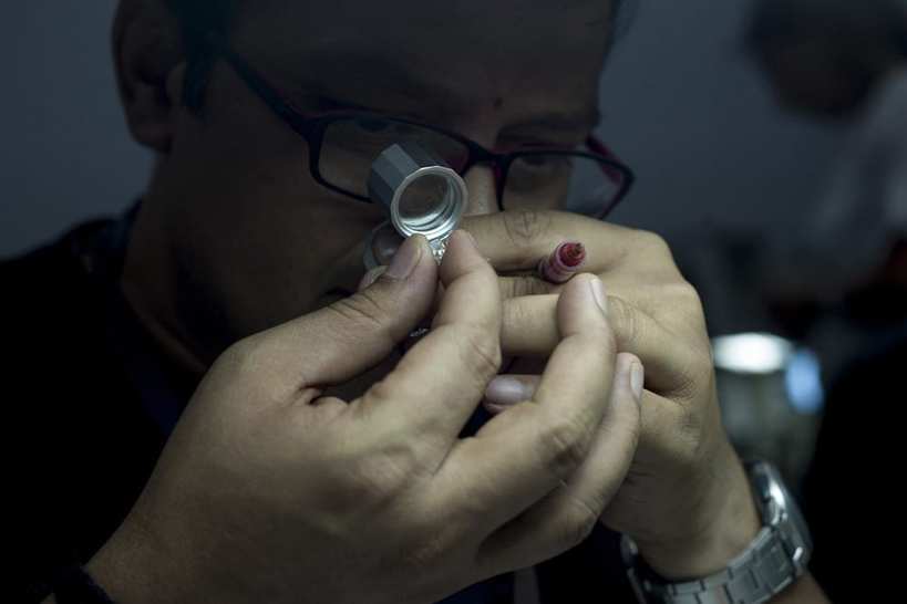 Armenia quiere liderar la industria de diamantes y joyas