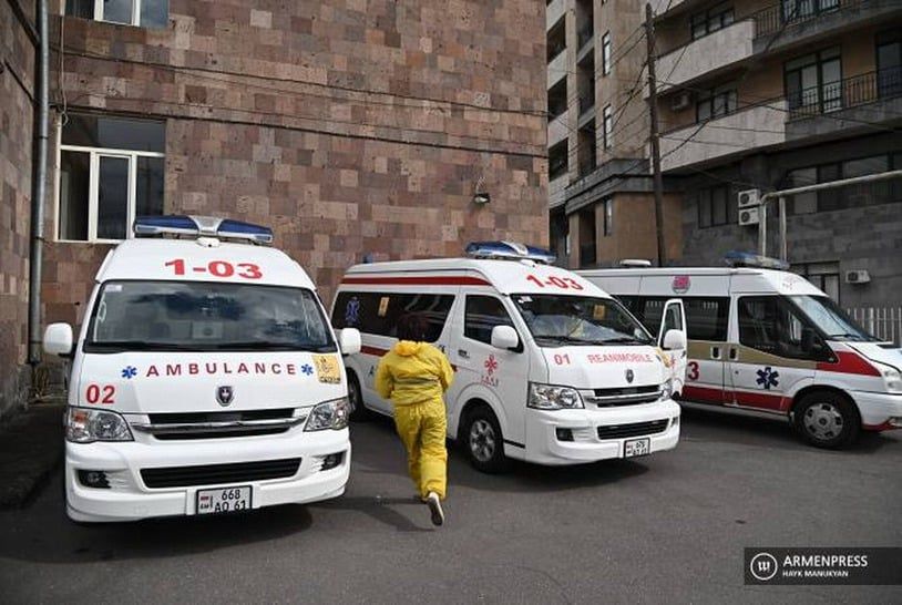 Armenia recibe subvención de Japón para comprar ambulancias