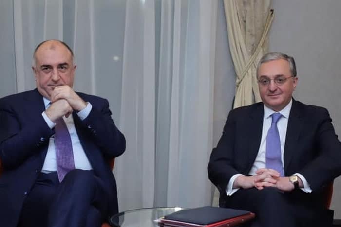 Armenios y azeríes intercambian acusaciones tras encuentro