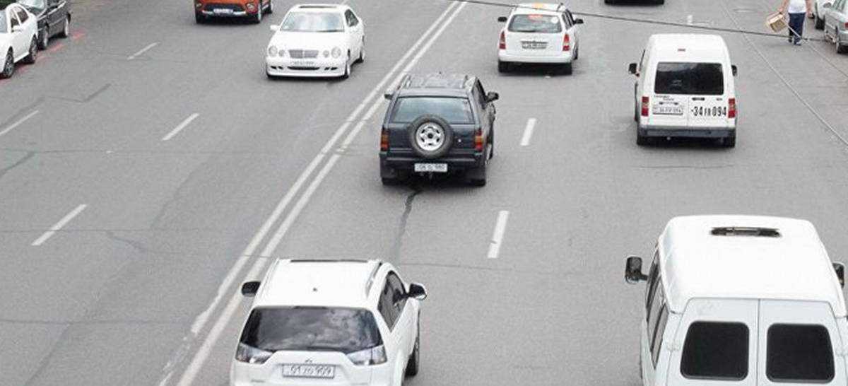 El ministro de Economía, Vahan Kerobyan, dijo en una reunión del gobierno de Armenia el miércoles que a partir del 1 de enero de 2022 entrará en vigor en el país la ley sobre el comercio de automóviles (Trade-In) que permite cambiar un automóvil viejo por uno nuevo utilizando el sistema de canje.