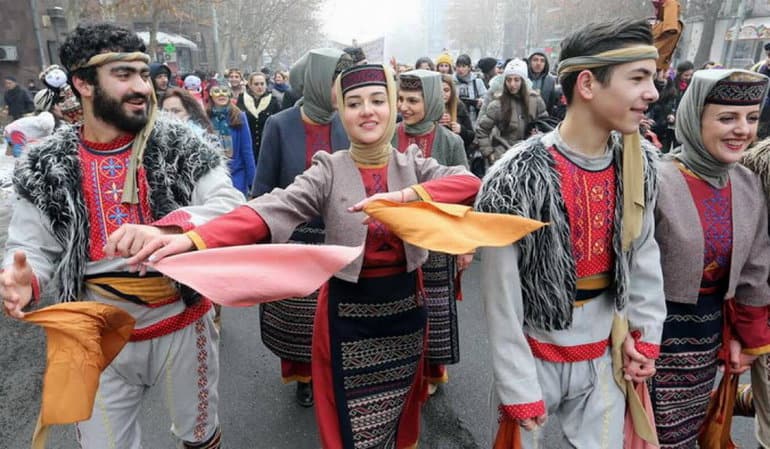 Comienzo de la Gran Cuaresma y Armenia celebra Carnaval