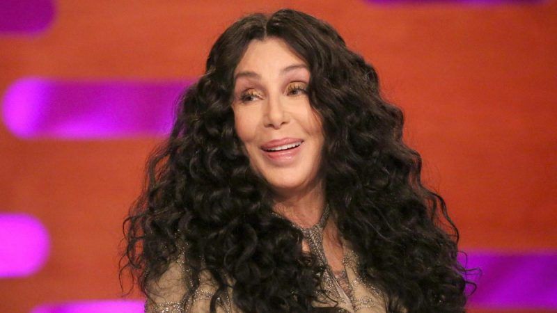 La cantante Cher dará cobijo a familias ucranianas en su casa