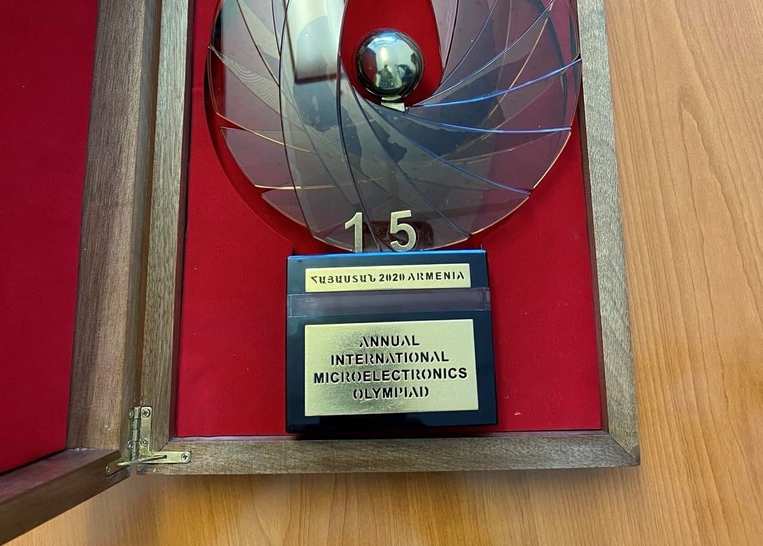 Armenia anuncia a los ganadores de la XV Olimpiada Internacional Anual de Microelectrónica
