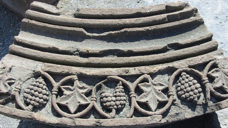 ¿Porqué la granada fue prohibida por siglos en Armenia?