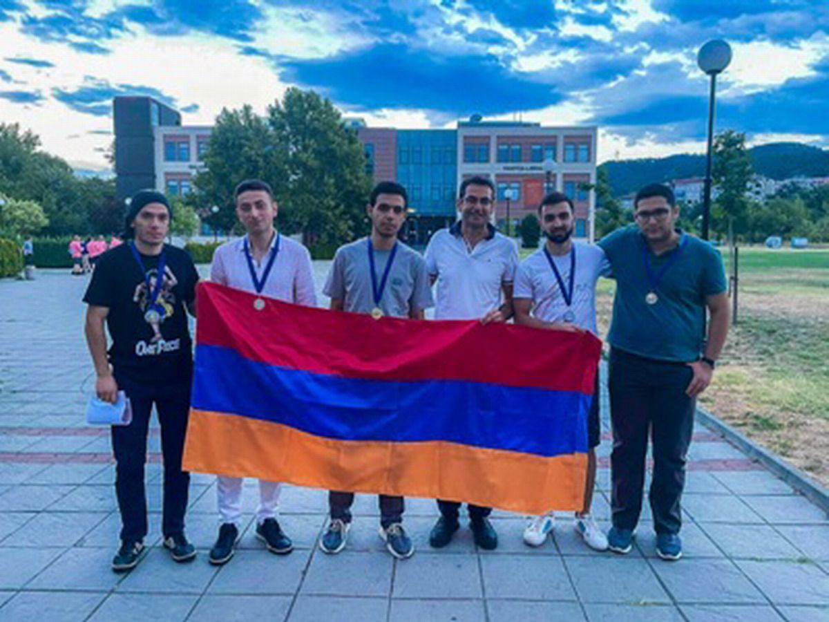 armenia olimpiada Matemáticas