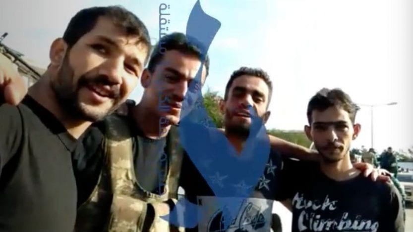 Mercenarios sirios usados como carne de cañón en Karabaj, según la BBC