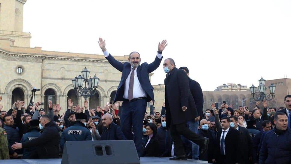 Freedom House: La guerra hizo añicos las reformas en Armenia