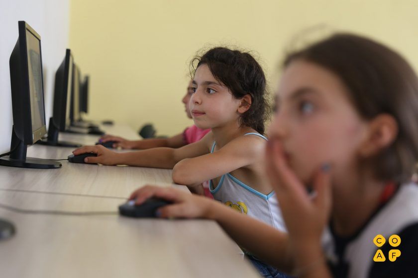 Manual sobre los derechos del niño de UNICEF Armenia