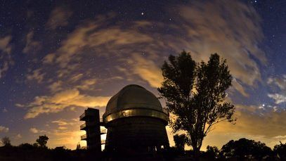 El Día de la Astronomía se celebra anualmente el 18 de septiembre en Armenia. Esta festividad, aprobada por decisión del gobierno en 2009, está programada para coincidir con el cumpleaños del destacado científico armenio, fundador de la astrofísica teórica Viktor Hambartsumyan.