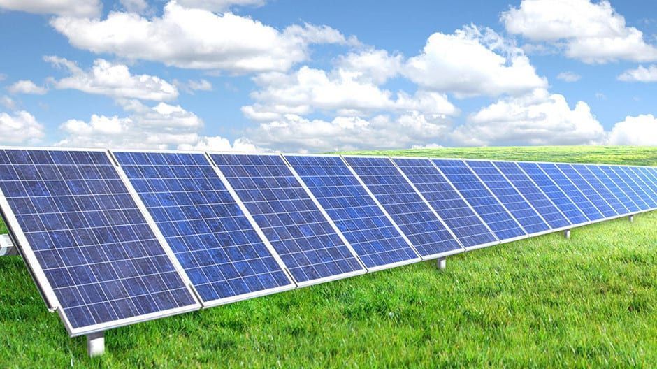 Irán impulsa su transición energética con la construcción de mil plantas solares para 2026