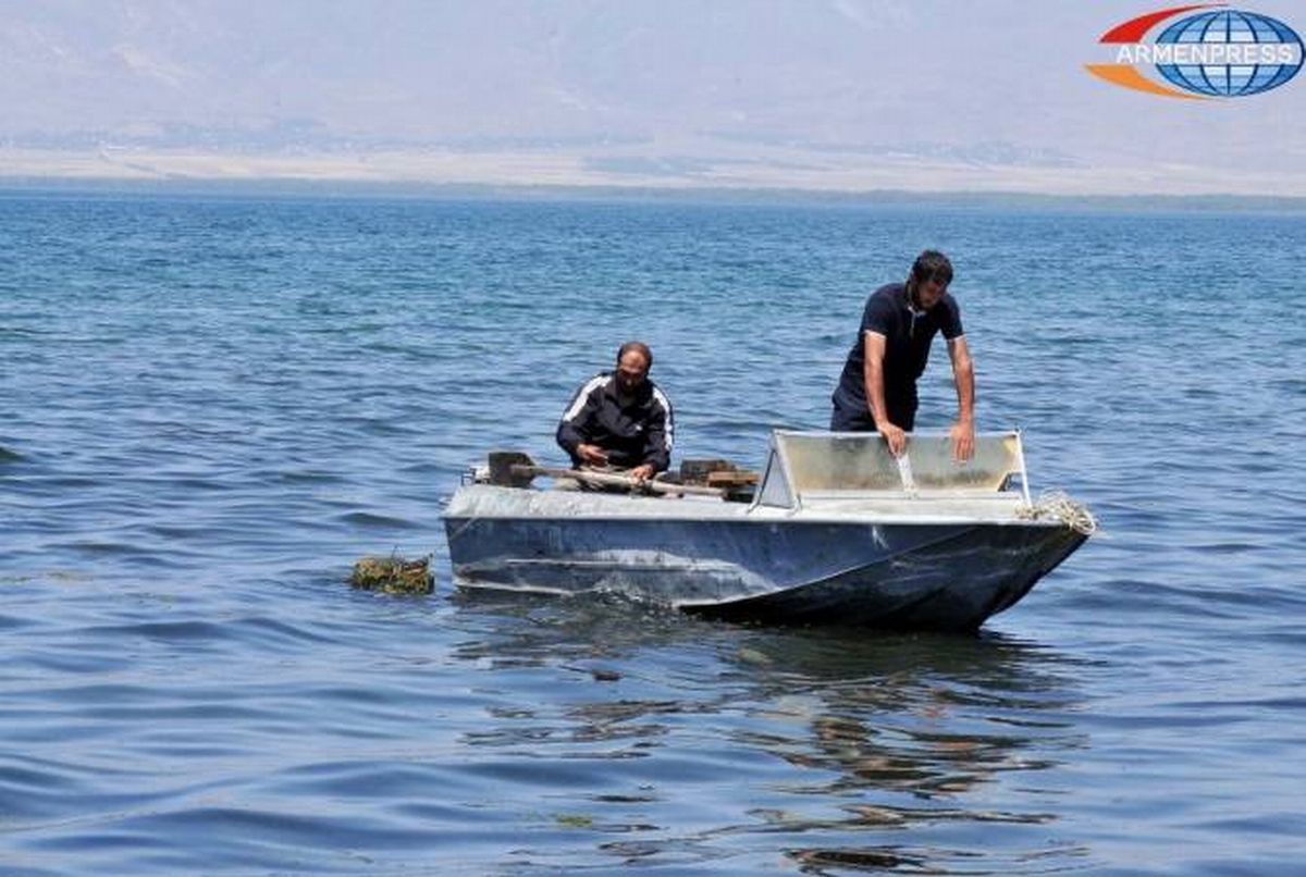 Crean servicio de patrullaje acuático en Armenia para evita la pesca ilegal en el lago Sevan