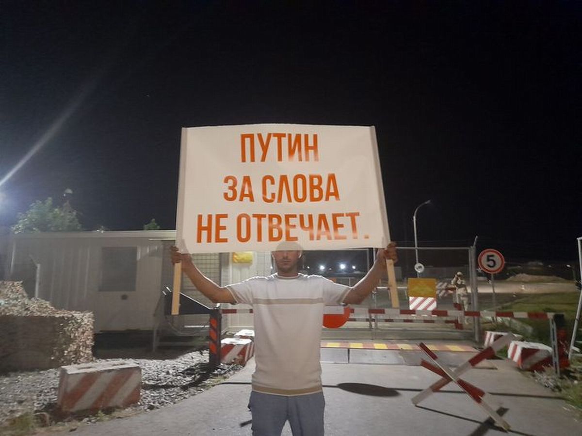 fuerzas rusas manifestantes armenios