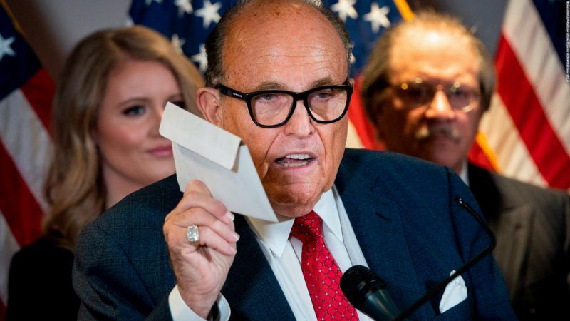Giuliani acusado de trabajar para Turquía