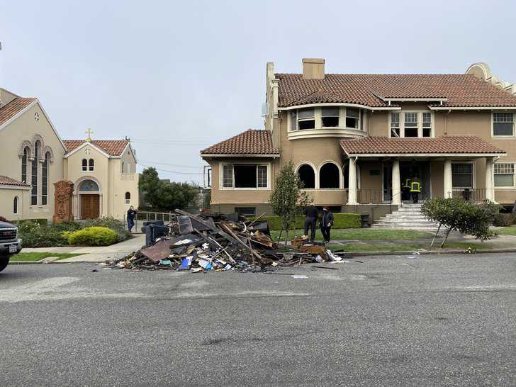 El Centro Armenio, ubicado junto a la Iglesia Armenia Surp Grigor Lusavorich en San Francisco, Estados Unidos, fue incendiado alrededor de las 04:00 de la noche por personas no identificadas.